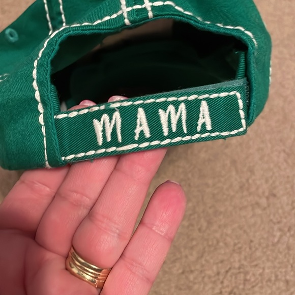Mama bear hat - Picture 4 of 4